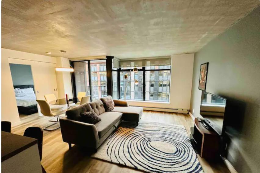 Downtown Luxe Apartment Vancouver Exterior photo
